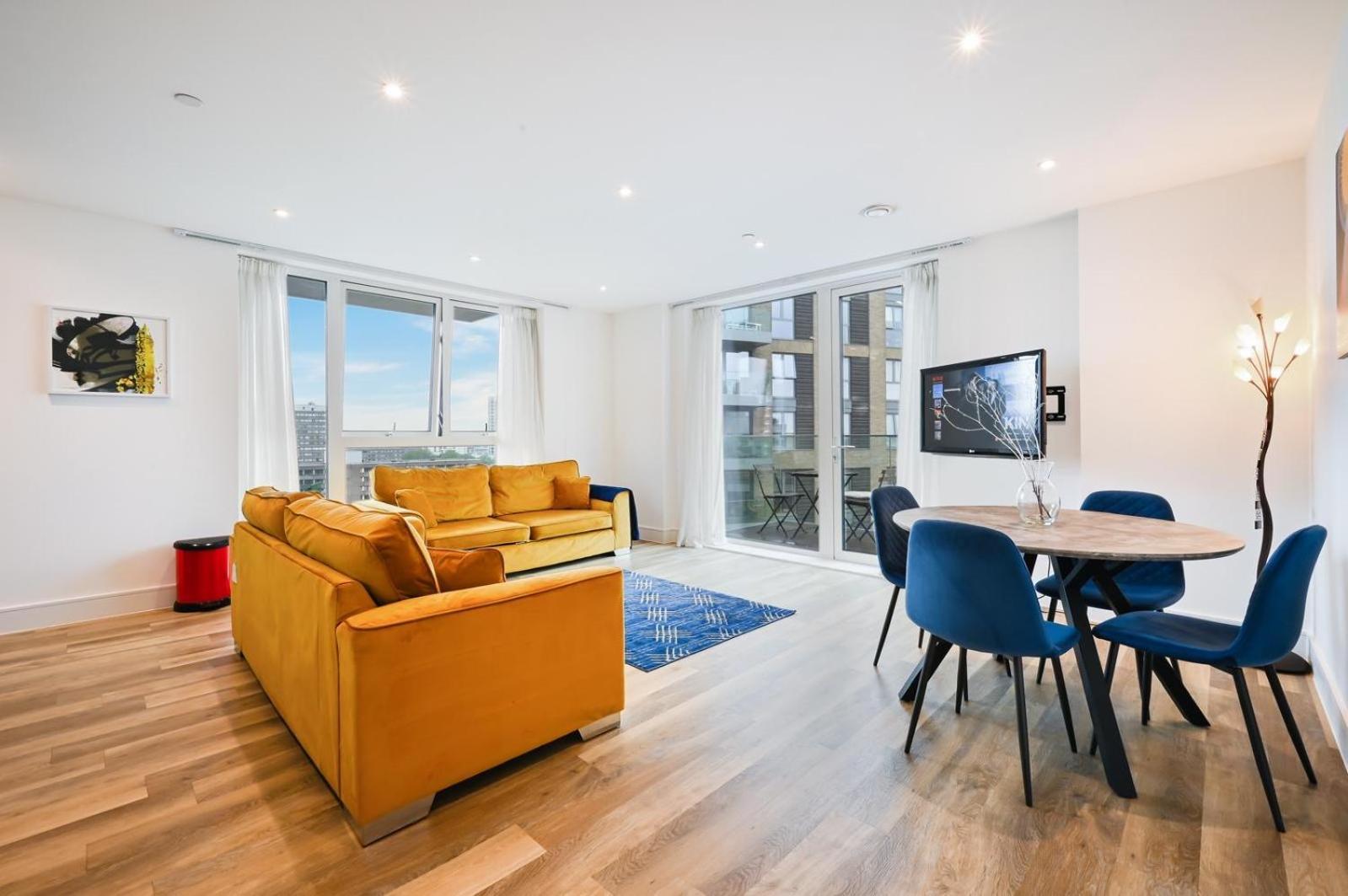 Luxury 2 Bed * London