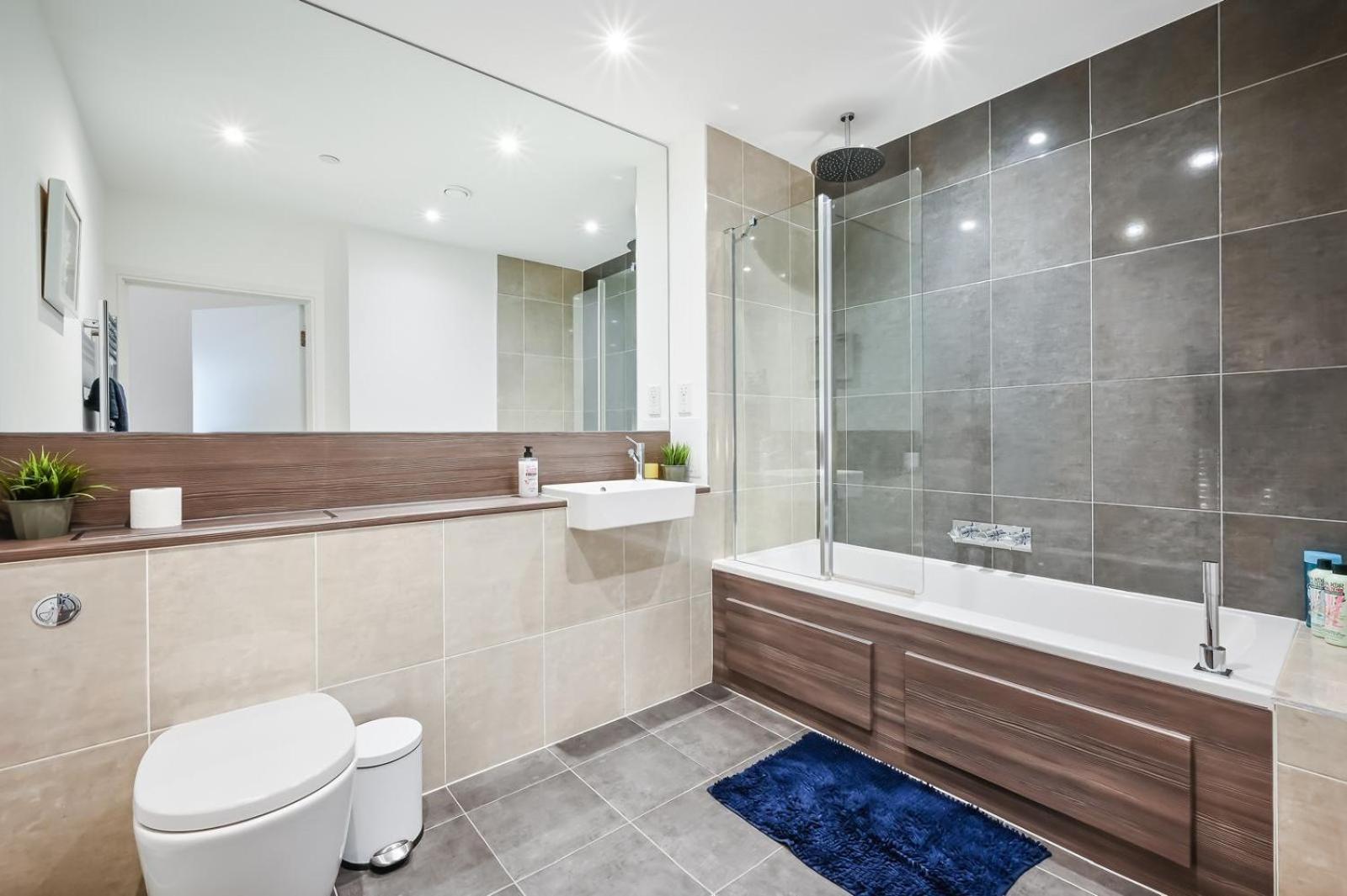 Luxury 2 Bed *